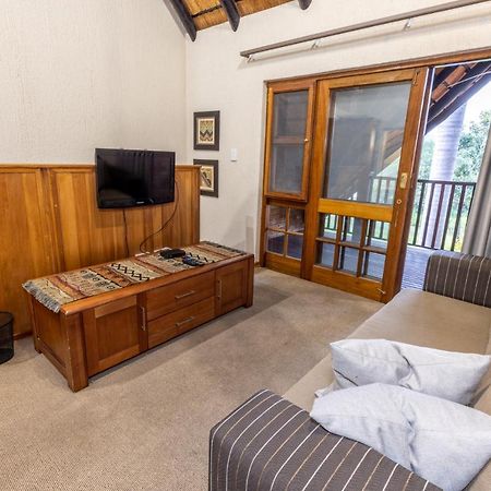 Legend Safaris 257B - In Kruger Park Lodge Hazyview Exterior photo
